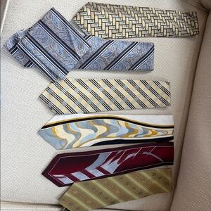 Tom collars to cuffs Elegant Tie Set in Gray, Yellow, and Burgundy
$10 each